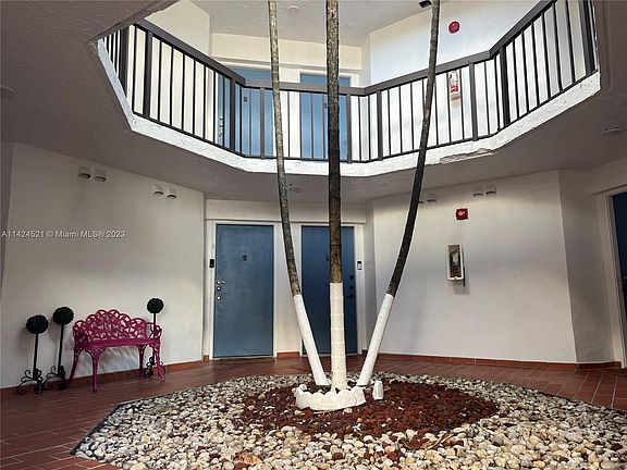 2nd image of 9419 Fontainebleau Blvd #20328