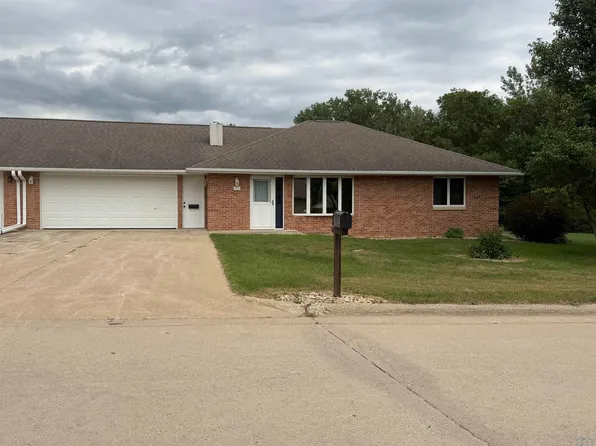 108 Chief St, Cherokee, IA 51012