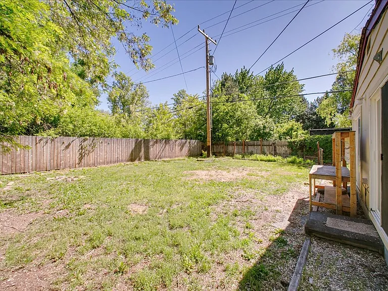 3316 W Cherry Ln — Photo 19