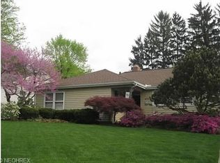 475 Overwood Rd, Akron, OH 44313