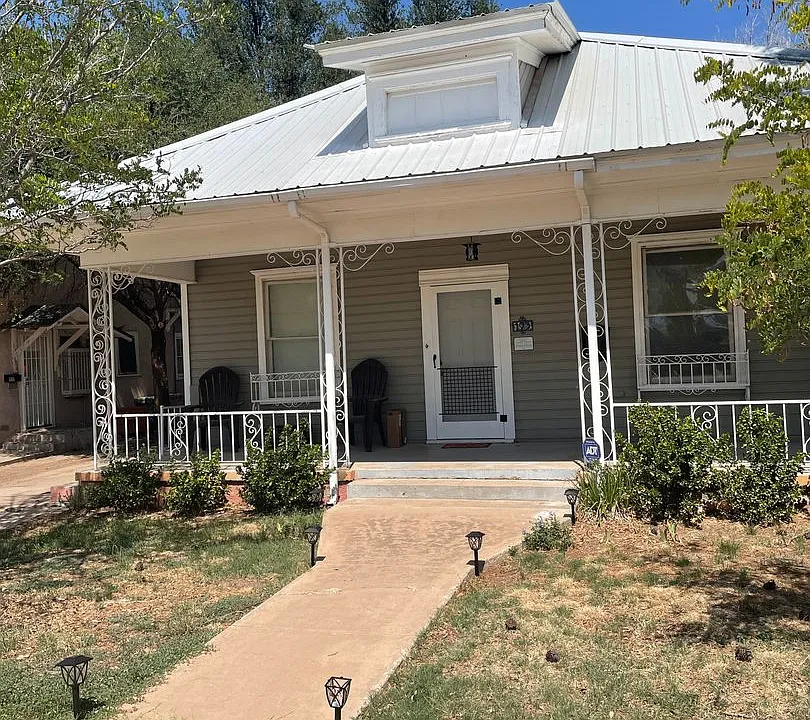103 S Missouri Ave