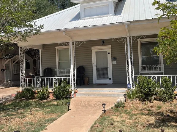 103 S Missouri Ave, Roswell, NM 88203