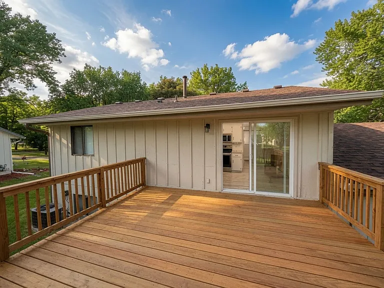 11379 Red Fox Dr N — Photo 24