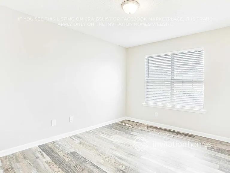 430 Gresham Dr — Photo 17
