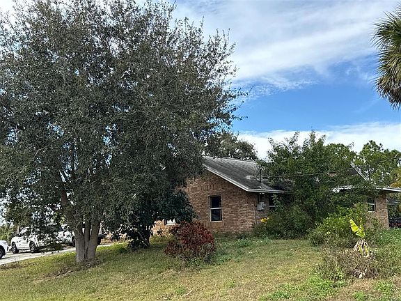 2nd image of 5130 Evinrude Rd