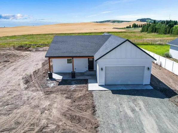 520 E Davisadero St, Reardan, WA 99029