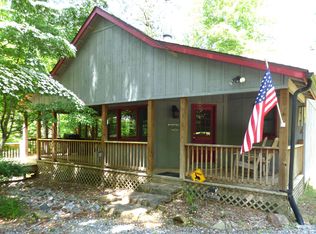 2741 Green River Cove Rd, Saluda, NC 28773