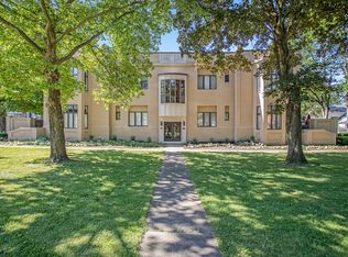 411 W Michigan Ave, Marshall, MI