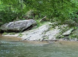 6320 Ben Parks Rd, Murrayville, GA 30564