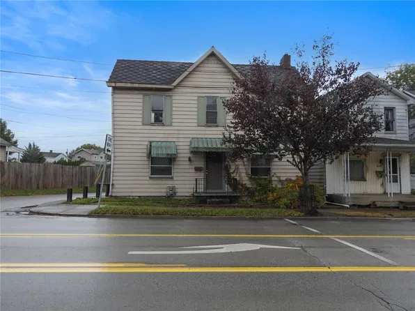 401 Lloyd Ave, Latrobe, PA 15650