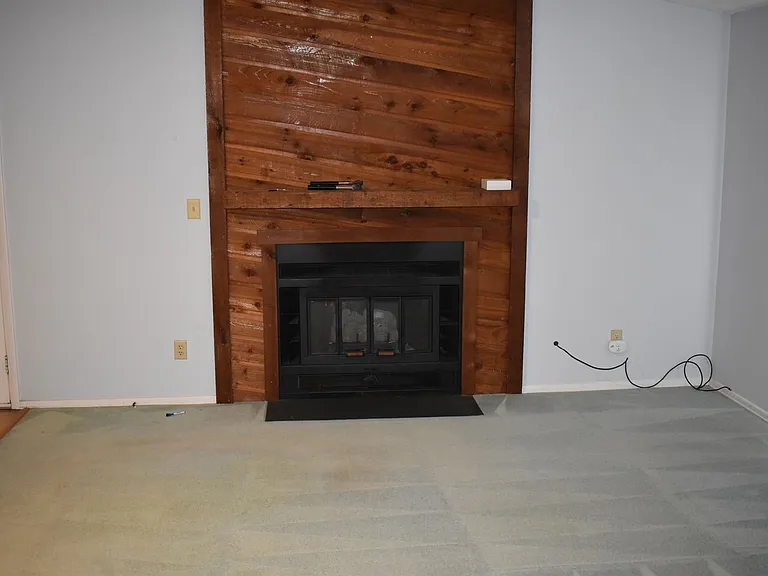 209 Reynolds Ave — Photo 5