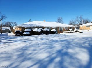 419 Center Rd, Bedford, OH 44146