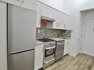 225 E 14th St #G, New York, NY 10003