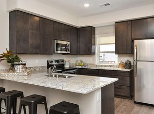Henley, Minneapolis, MN 55423