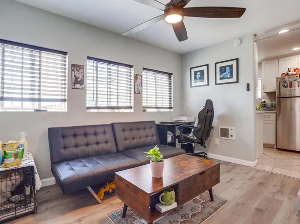 970 Hanover St, San Diego, CA 92114