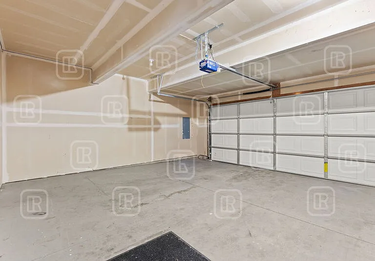 1840 N Willamette Rd — Photo 21