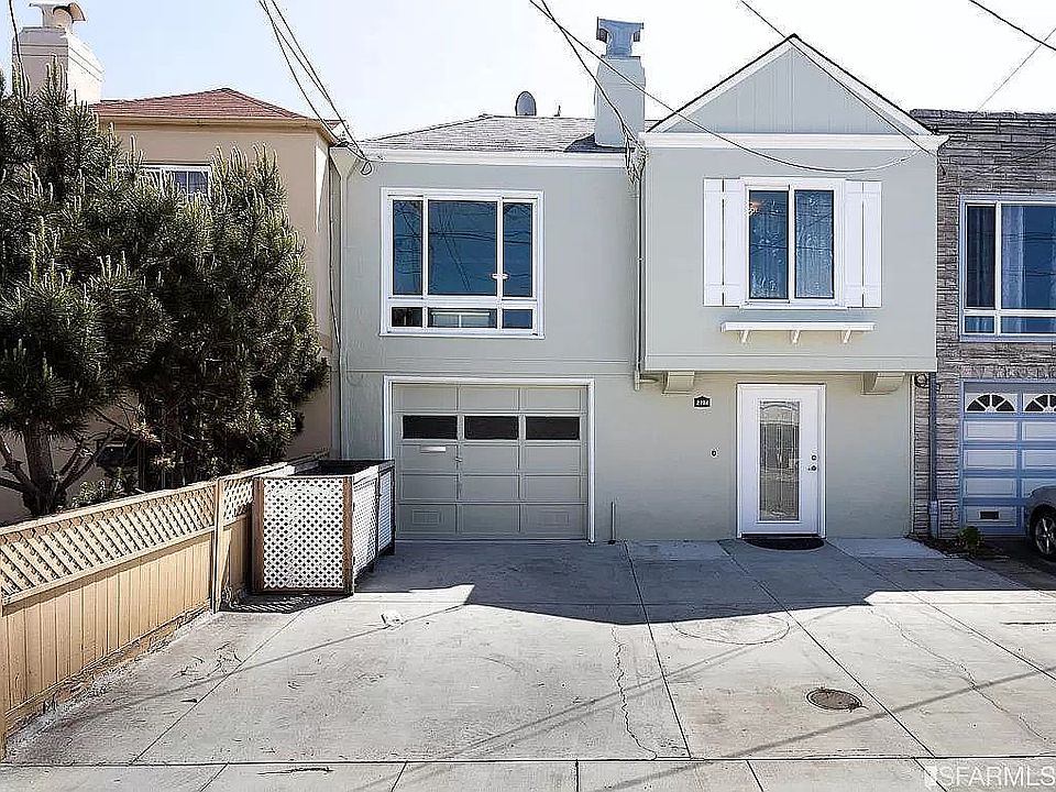 1st image of 2734 42nd Ave