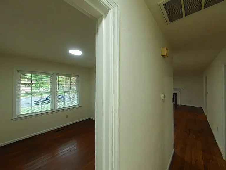 859 Catalina Dr — Photo 7