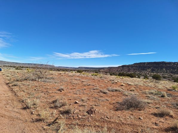 4 E Magnolia Rd, Garita, NM 88421