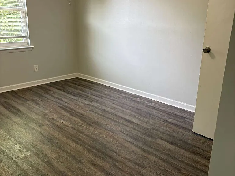 208 Woodcreek Dr #B-8 — Photo 20