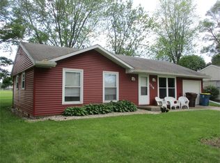 1218 Hollyhock Ln, Bluffton, IN 46714
