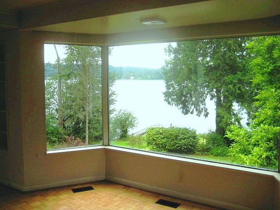 Family Room View to lake