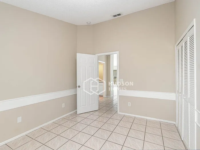 900 Hyacinth Cove Ct — Photo 18