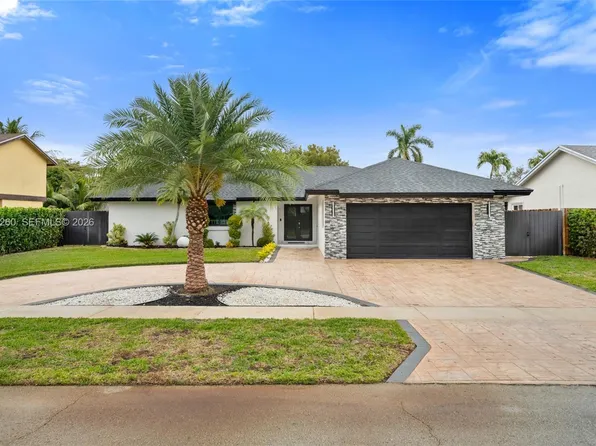 732 SW 95th Ter, Hollywood, FL 33025