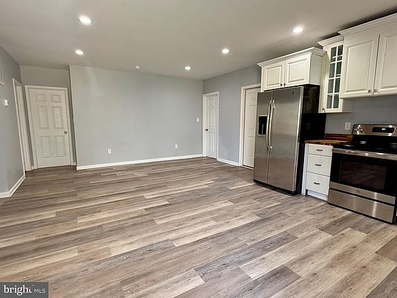 2nd image of 46307 Rue Purchase Rd #C