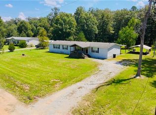 20 Rasberry Ln, Deville, LA 71328