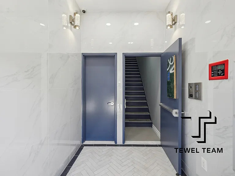 1697 Lexington Ave #4A — Photo 13