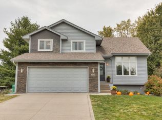 434 NW Prairie Creek Dr, Grimes, IA 50111