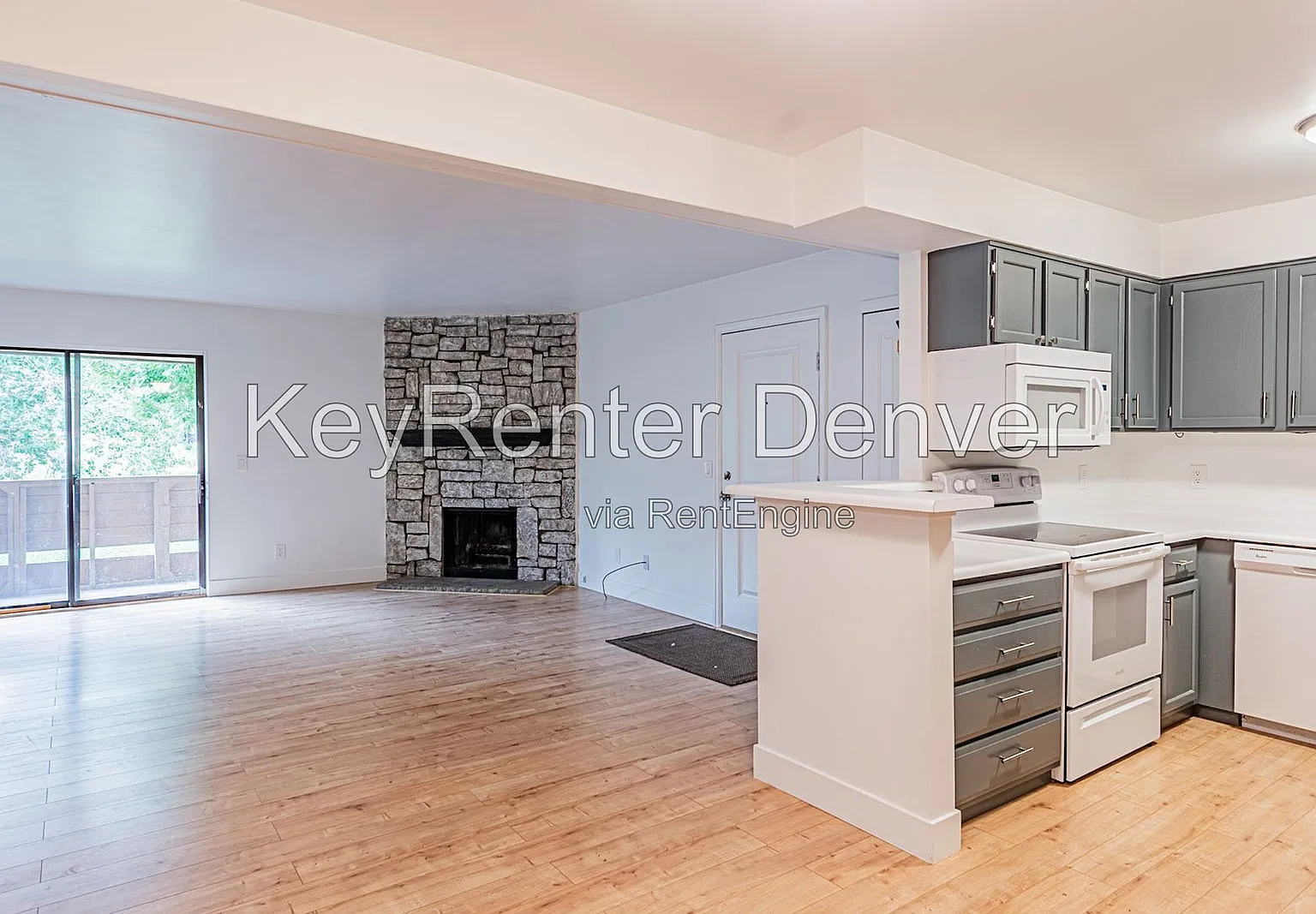 3305 S Ammons St — Photo 1