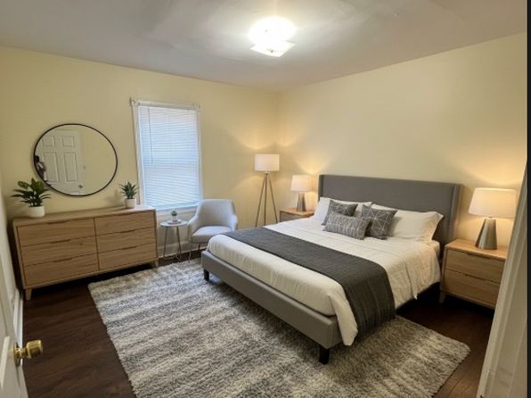 1116 W State St FLOOR 1