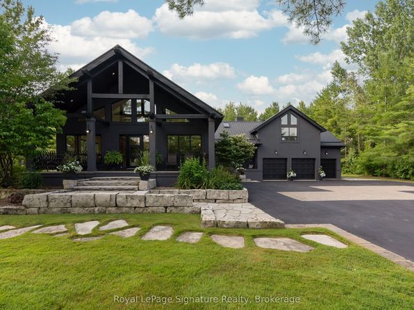21 Trails End, Collingwood, ON L9Y 5B1