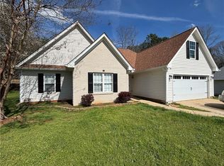 3720 Scotland Ln, Snellville, GA 30039