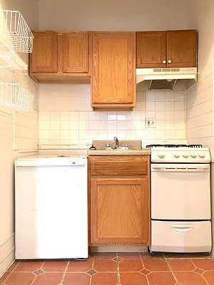 Rented by REAL New York | media 25