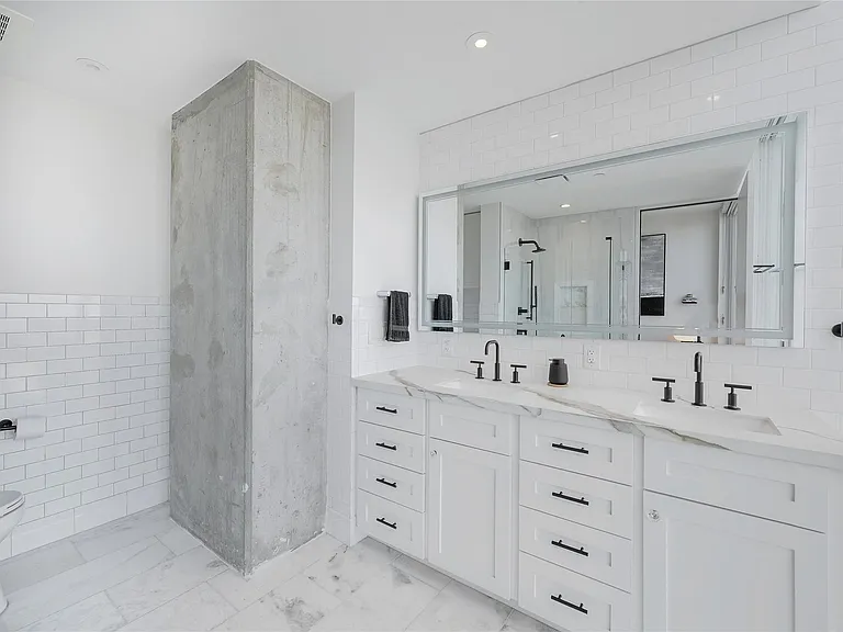 301 West Ave #2201 — Photo 5