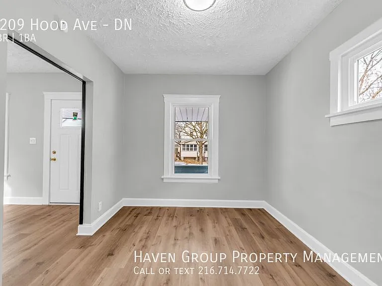 2209 Hood Ave #DN — Photo 5