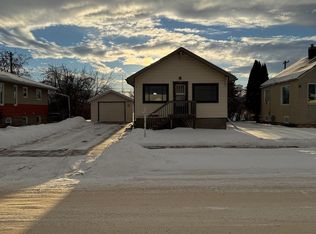 5209 49th Ave, Vegreville, AB T9C 1M6