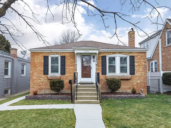 7744 W Ardmore Ave, Chicago, IL 60631