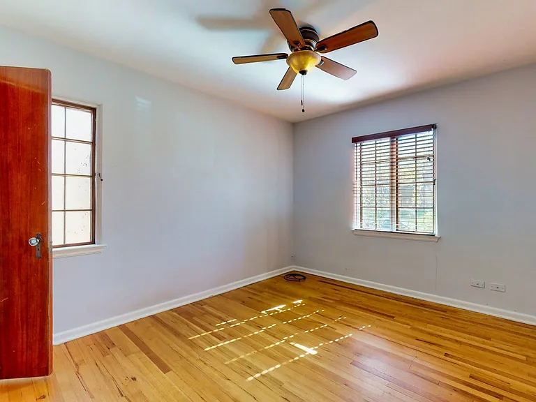 3317 N Saint Paul St — Photo 12