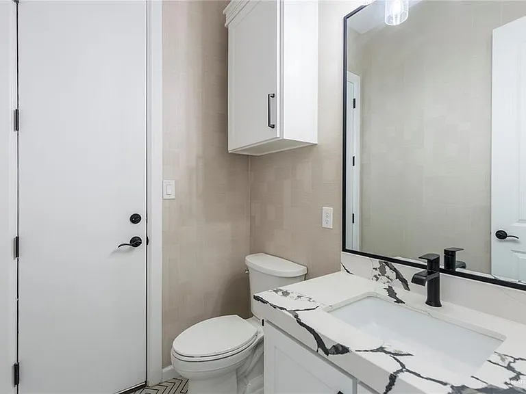 7305 N 25th Ln — Photo 20