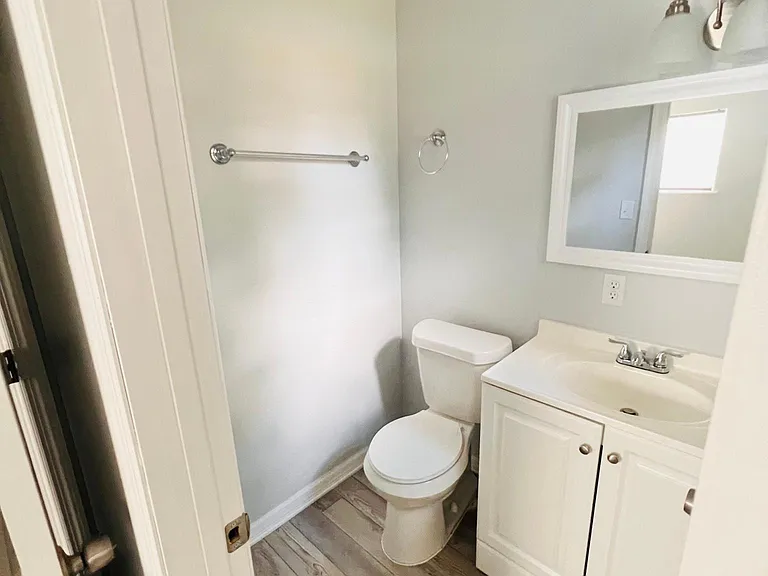 738 N Lorri Ave — Photo 19