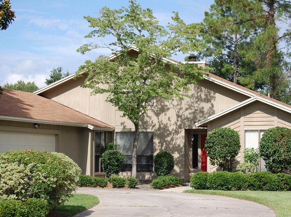 13161 Silver Oak Dr