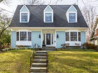 5216 Belvoir Dr, Bethesda, MD 20816