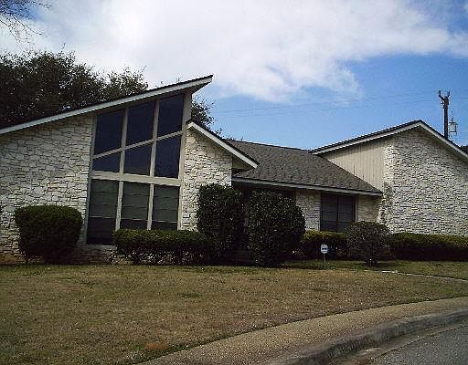 1st image of 1919 CROOKED HILL DR