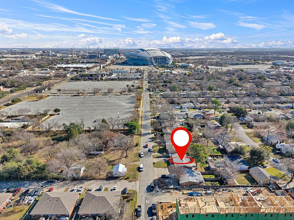 1st image of 210 Slaughter St