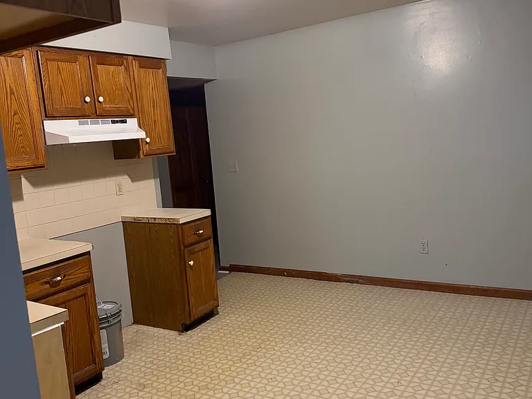 111 Goethe St #1 — Photo 3