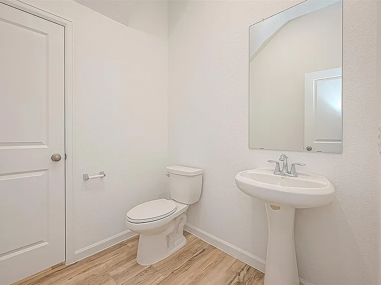 5402 Holly Haven Ct — Photo 18